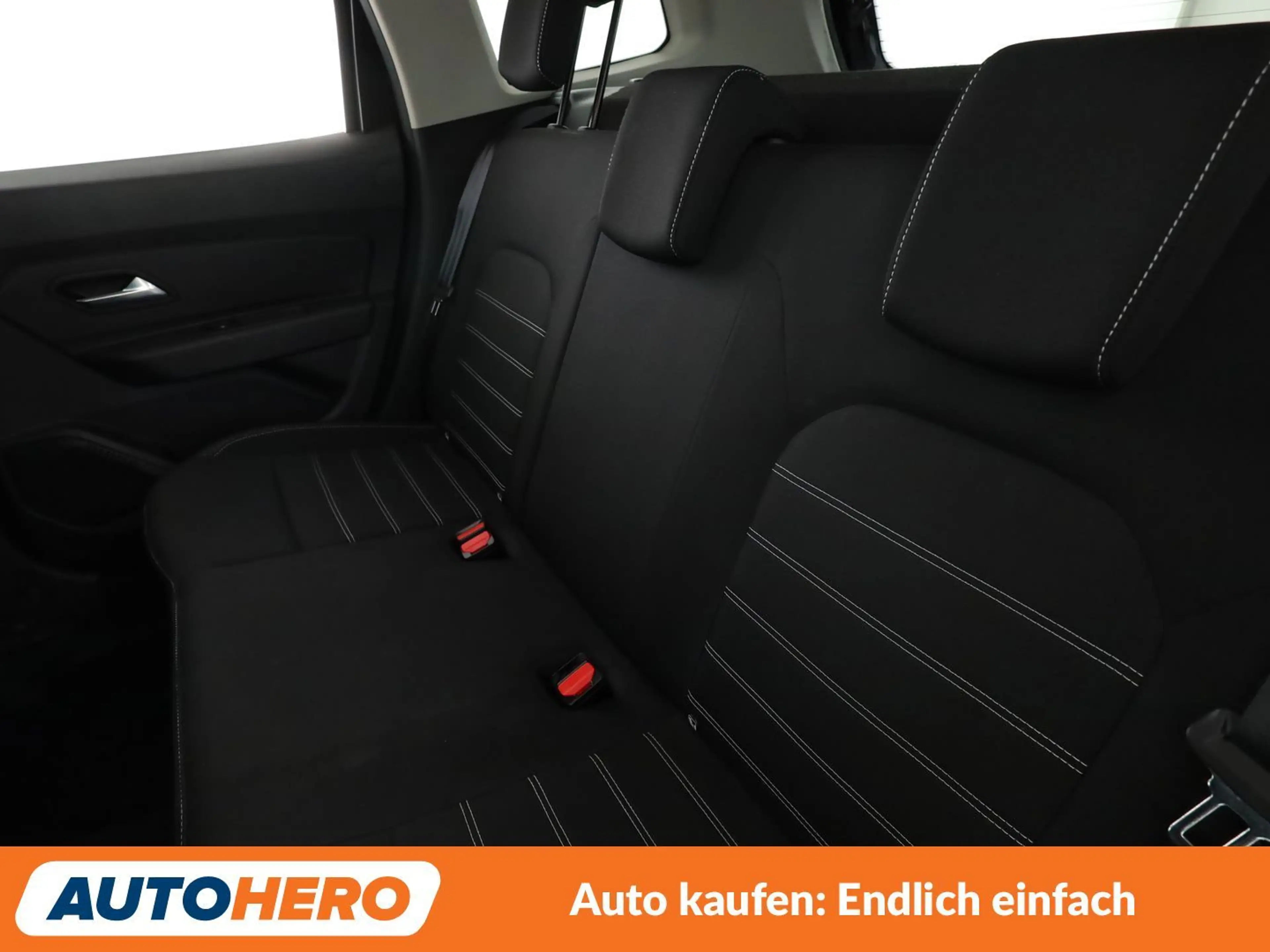 Dacia Duster 1.3 TCe Prestige*NAVI*TEMPO*PDC*SHZ*LIM*ALU* — photo 14