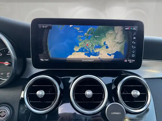 Mercedes-Benz C-Class view 12