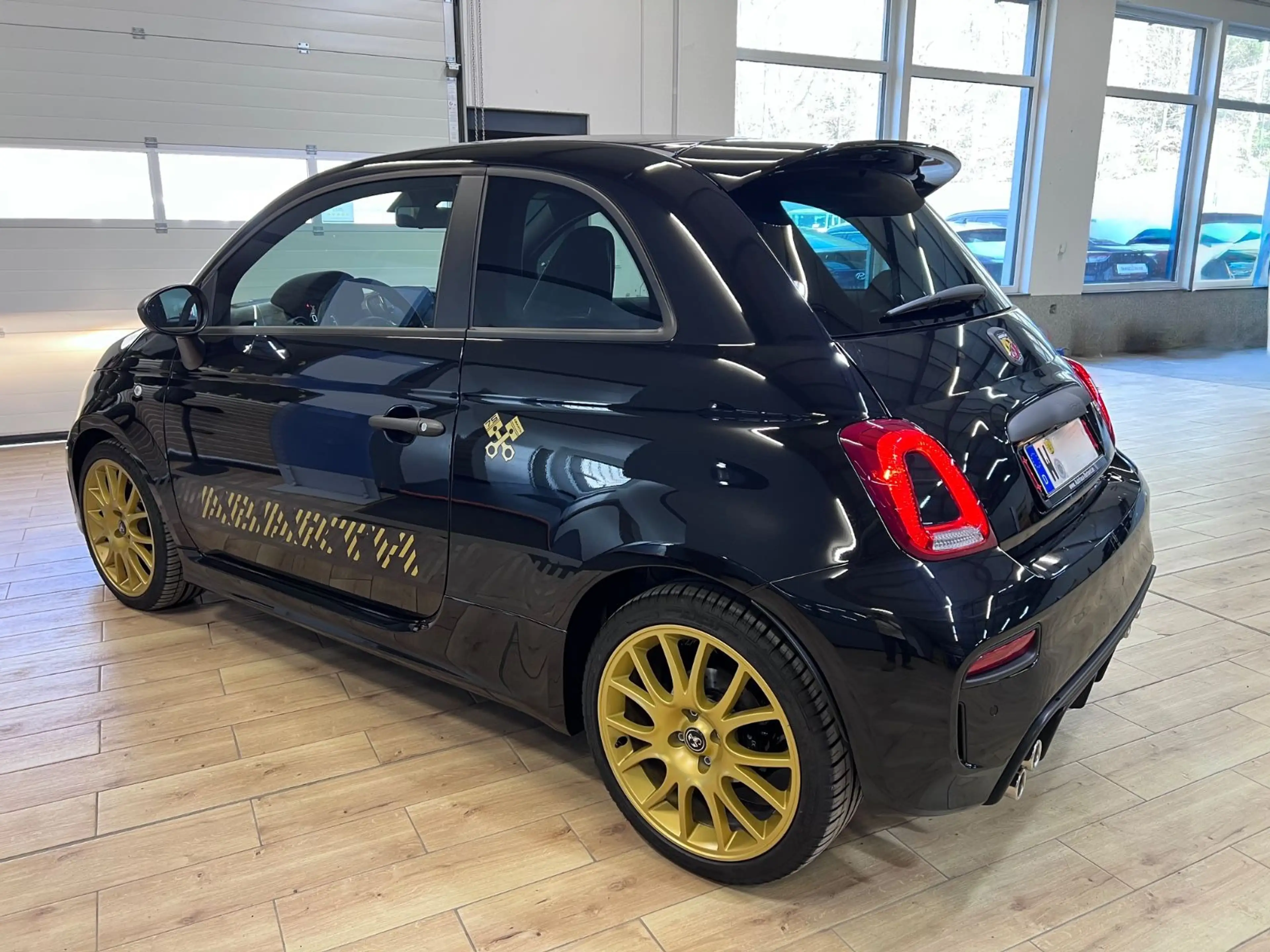 Abarth 500 695 75 Anniversario/Navi/Sportsitze /beats/ — photo 4