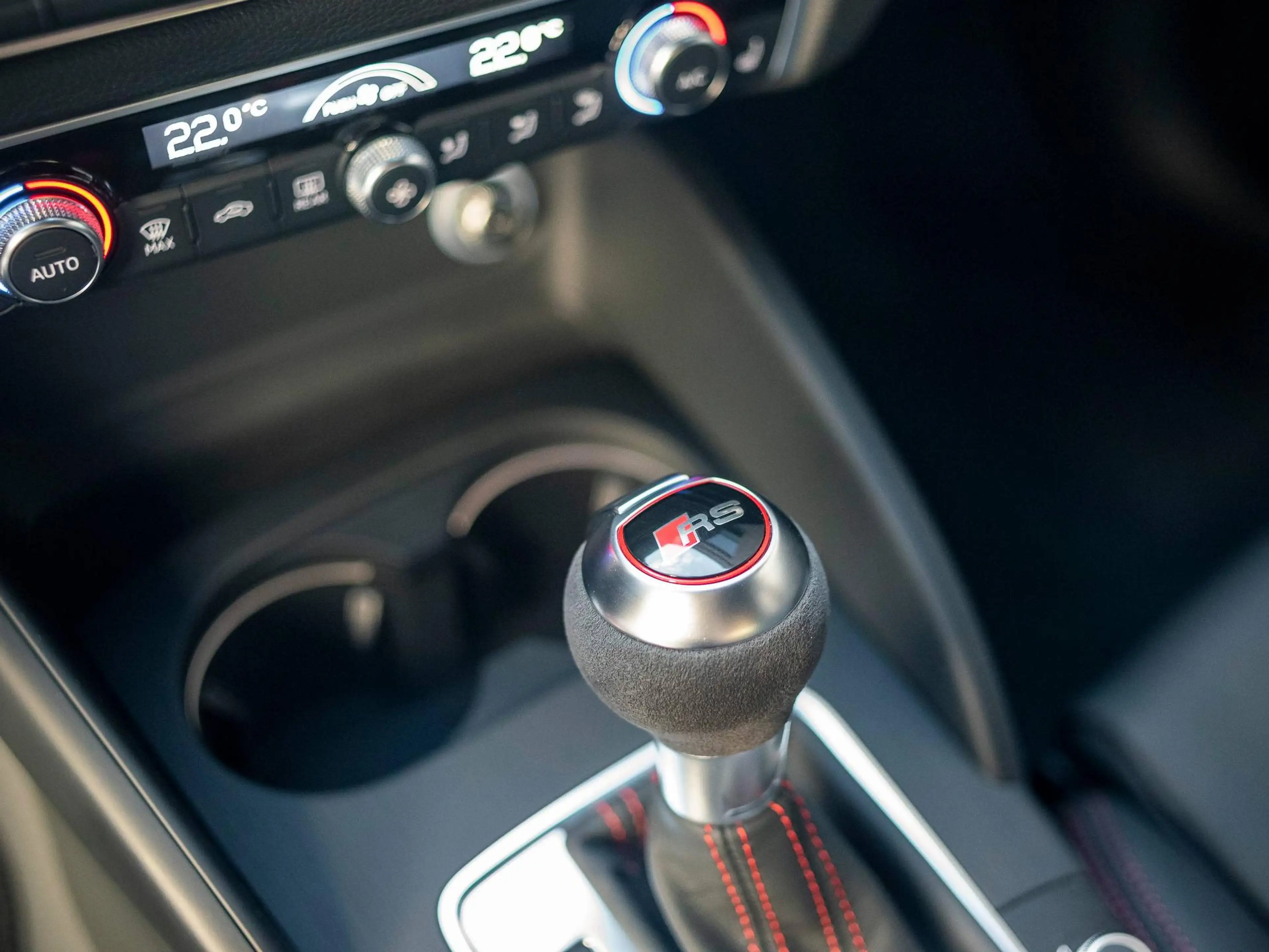 Audi RS3 2.5 TFSI Quattro, OHNE OPF, nur 4.200 KM, Rarität — photo 14