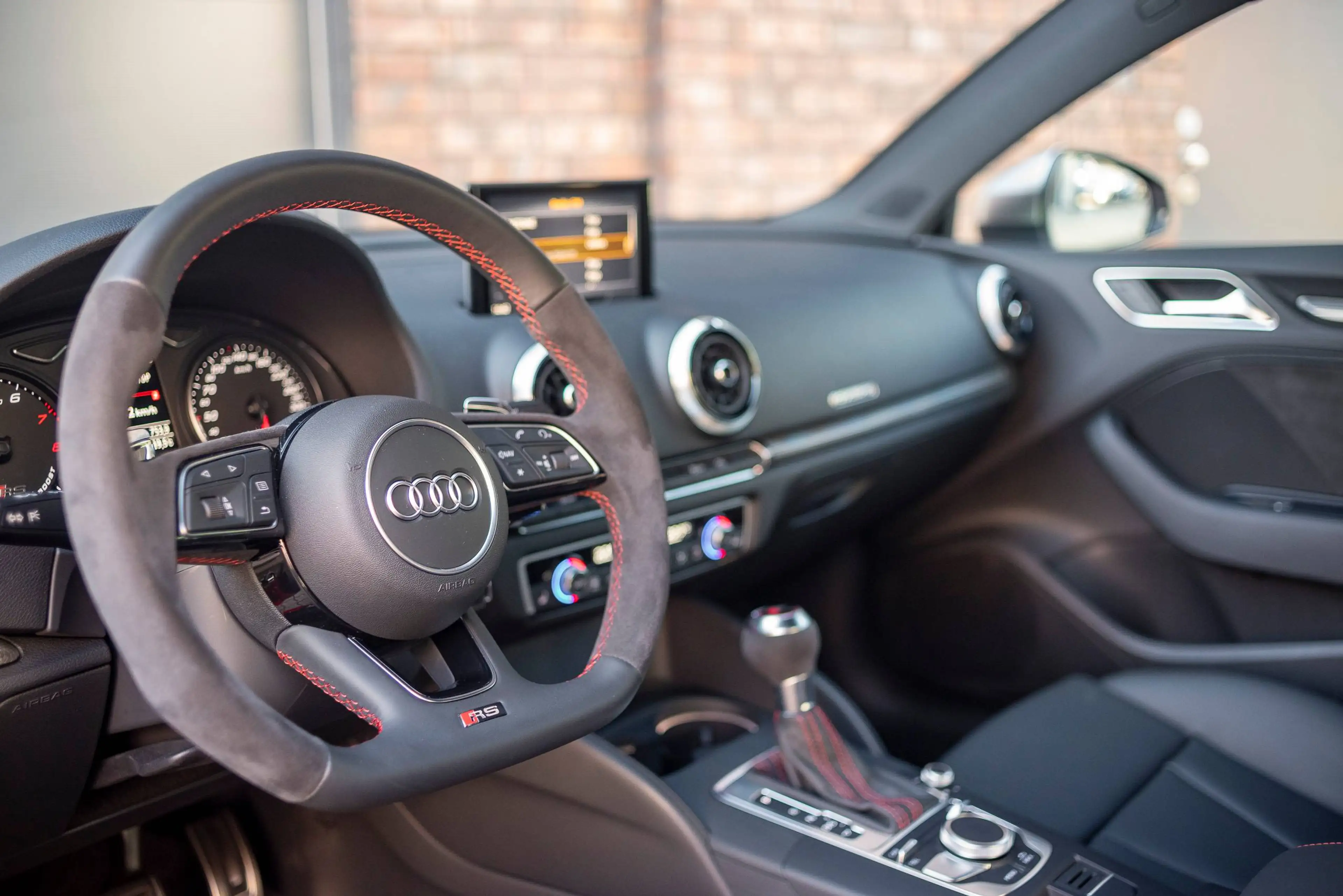 Audi RS3 2.5 TFSI Quattro, OHNE OPF, nur 4.200 KM, Rarität — photo 12