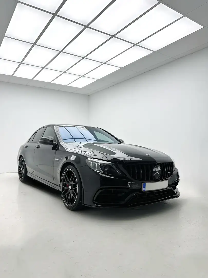 Mercedes-Benz C 63 AMG S - 2