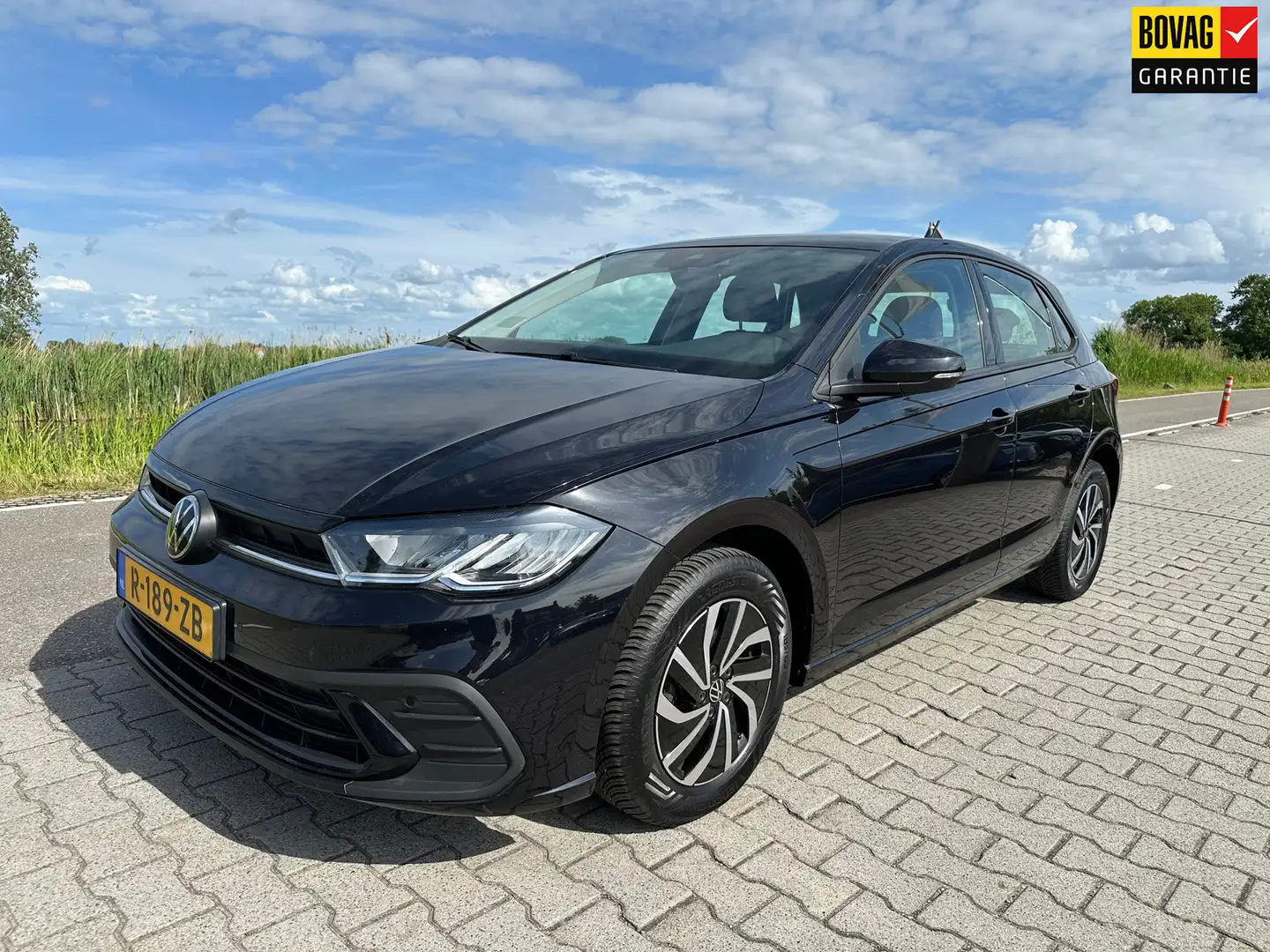 Volkswagen Polo 1.0 TSI Life Carplay, Adaptive cruisecontrol, PDC, Nero - 1