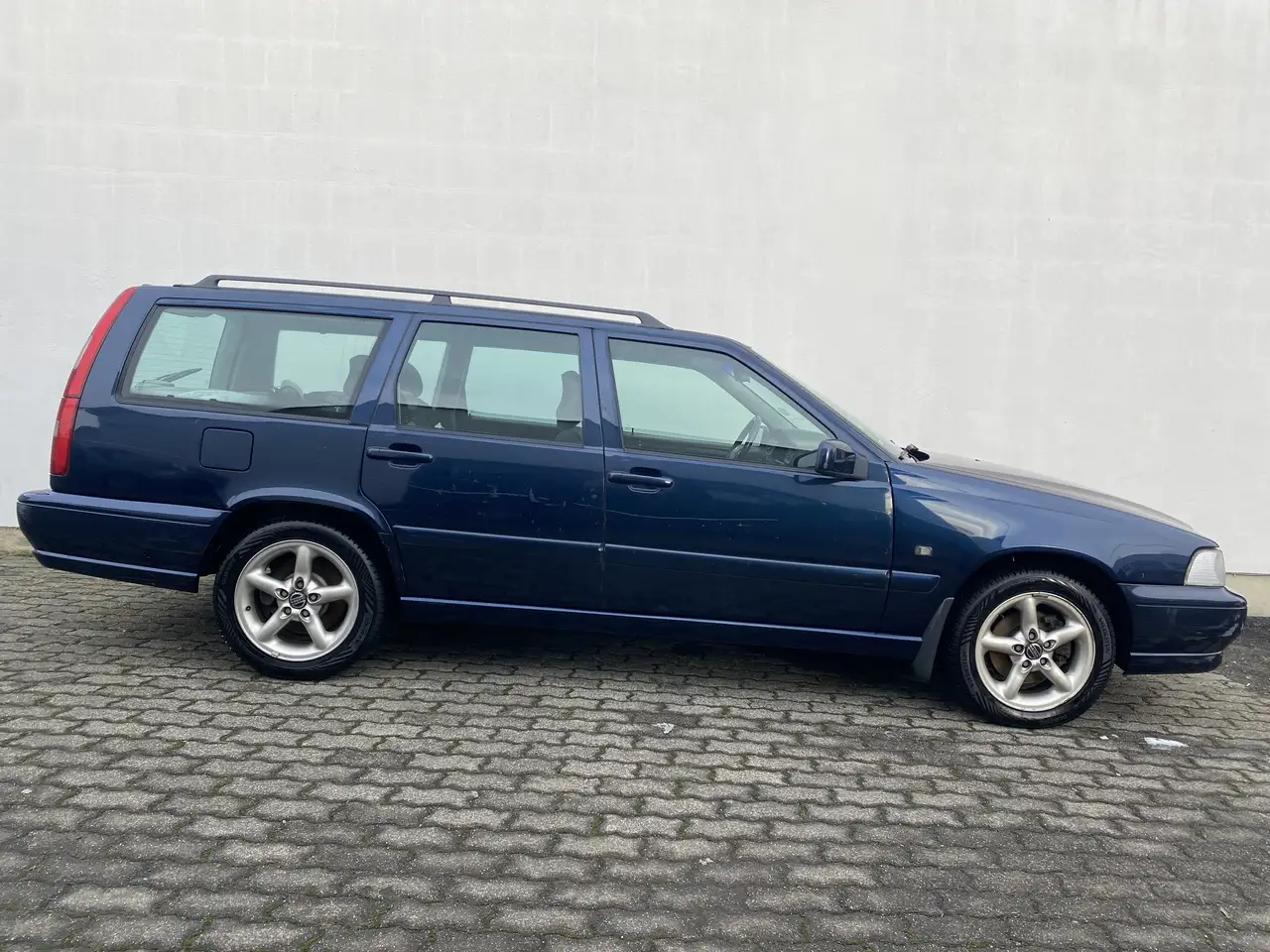 Volvo V70 2.4 5 Zylinder Klima/Teil-Leder/LM+M&S/TÜV NEU, foto 5