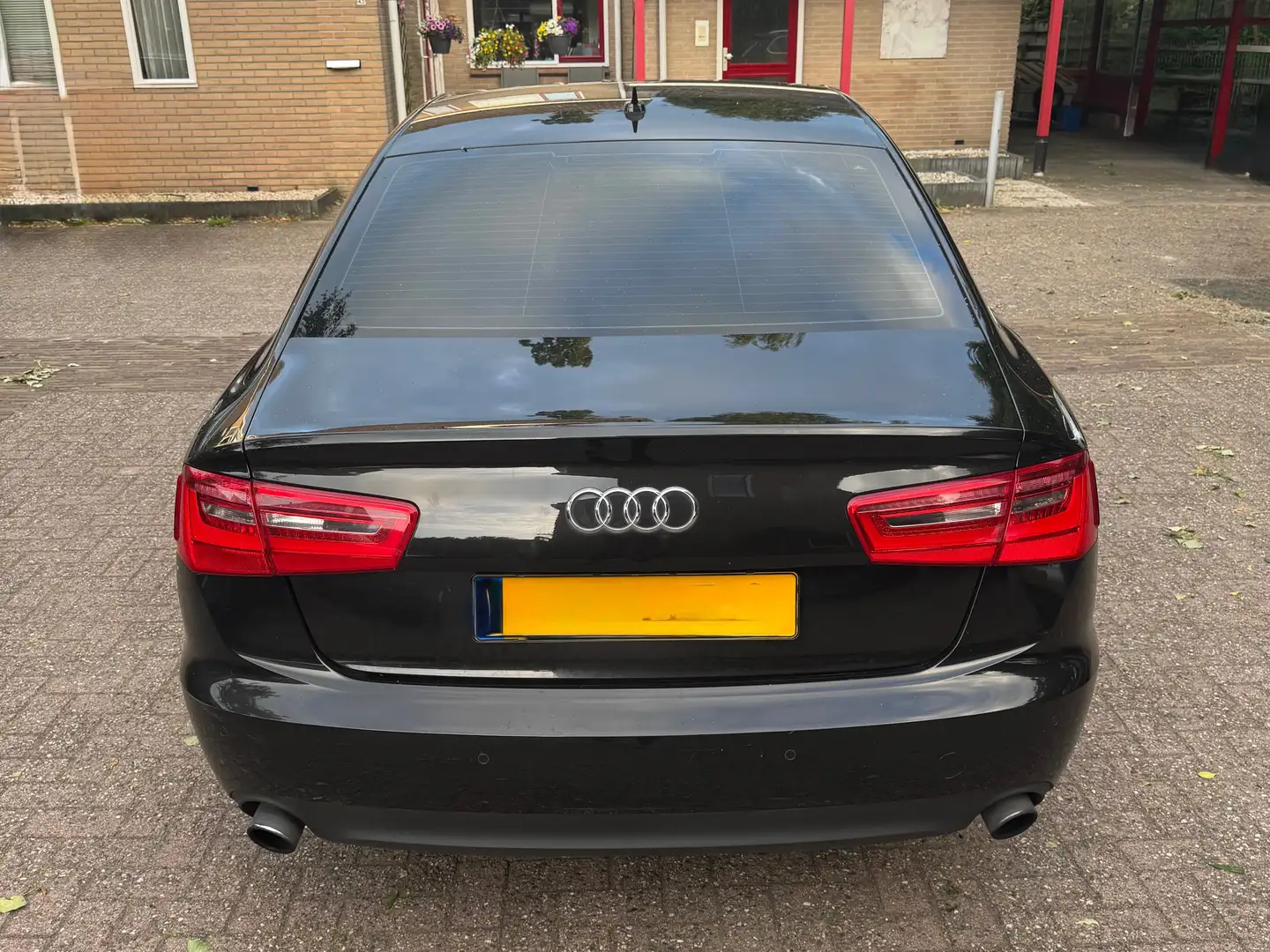 Audi A6 A6 2.8 FSI Pro L. Plus Zwart - 2