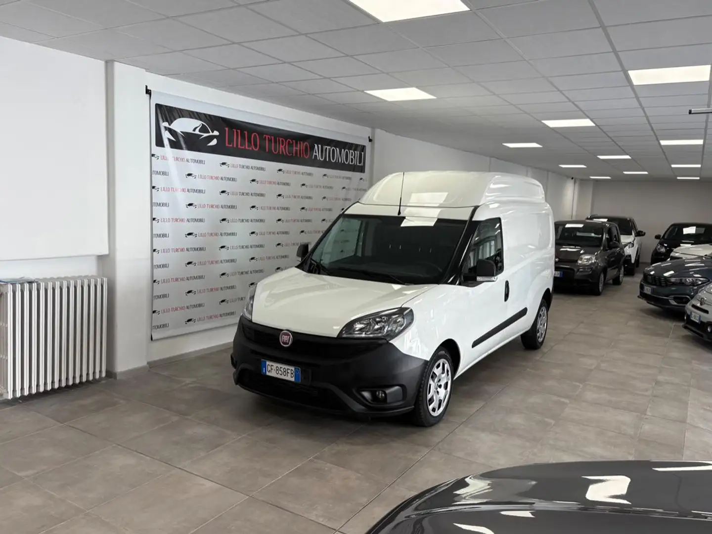 Fiat Doblo 1.6 MJT S&S 120CV PL-TA Cargo Maxi XL 15900€+ IV Wit - 1