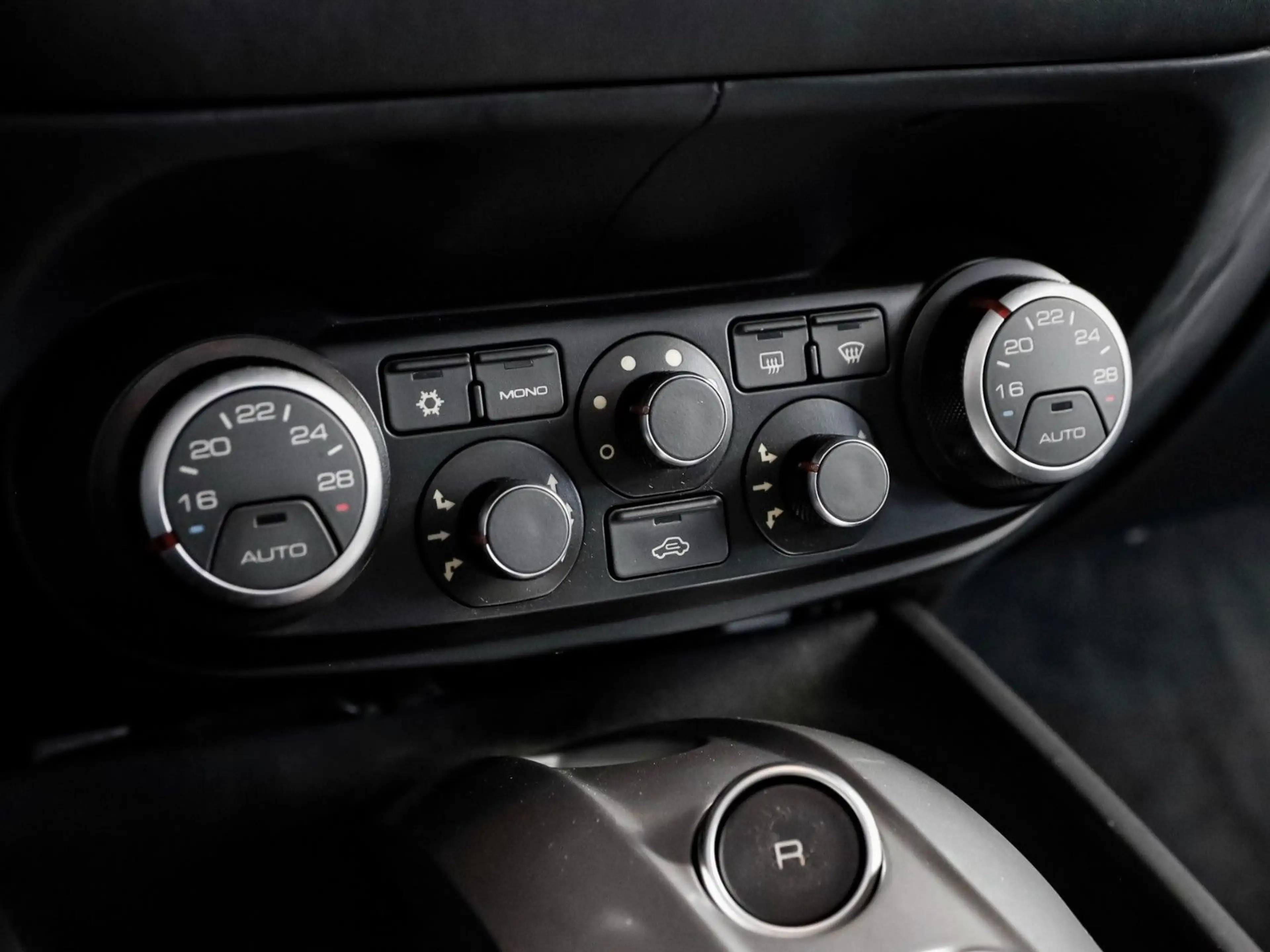 Ferrari California HANDLING SPECIALE-SERVICE NEU-DEUTSCH — photo 12