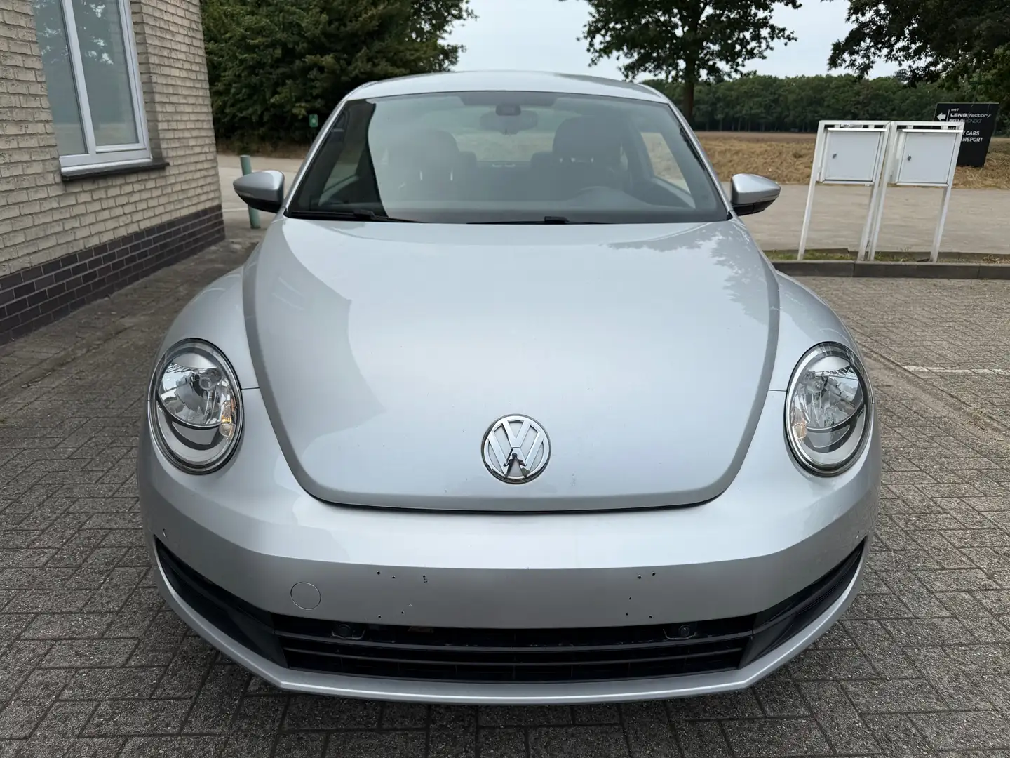 Volkswagen Beetle Beetle 1.2i TSI Elegance Argintiu - 2