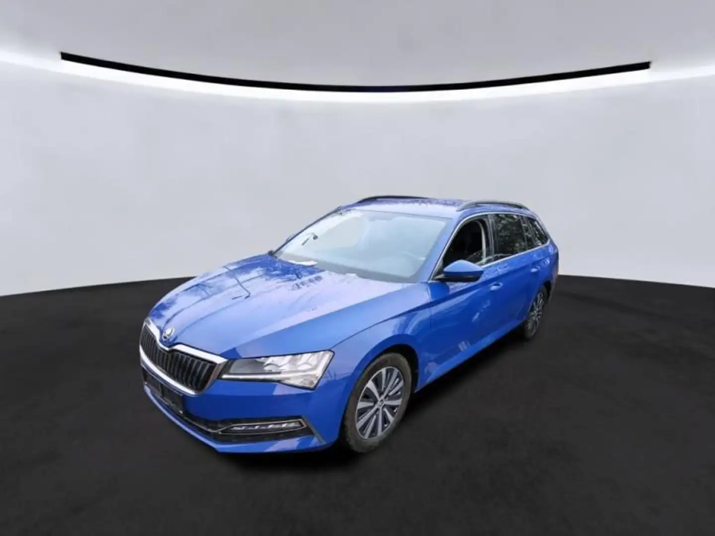 Skoda Superb Combi 1.4 TSI iV DSG Ambition #DCC Blau - 2