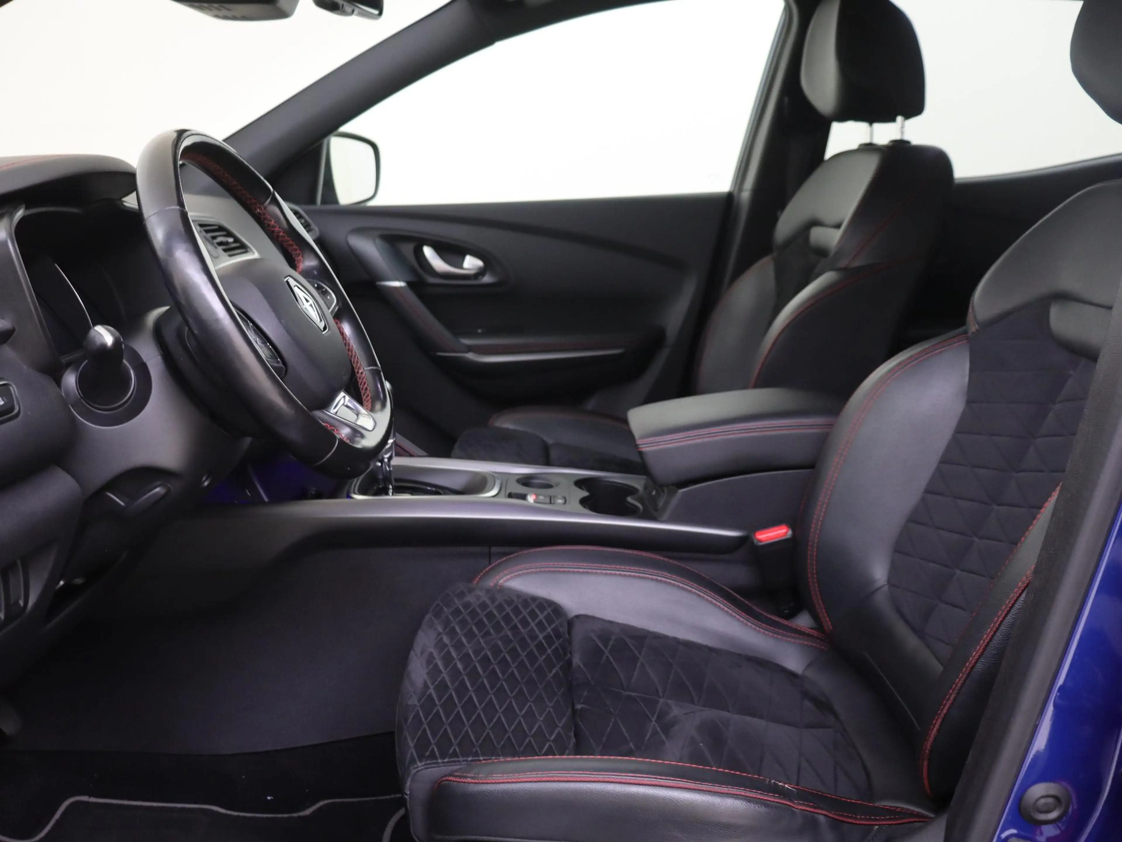 Renault Kadjar 1.3 TCe Black Edition — photo 15