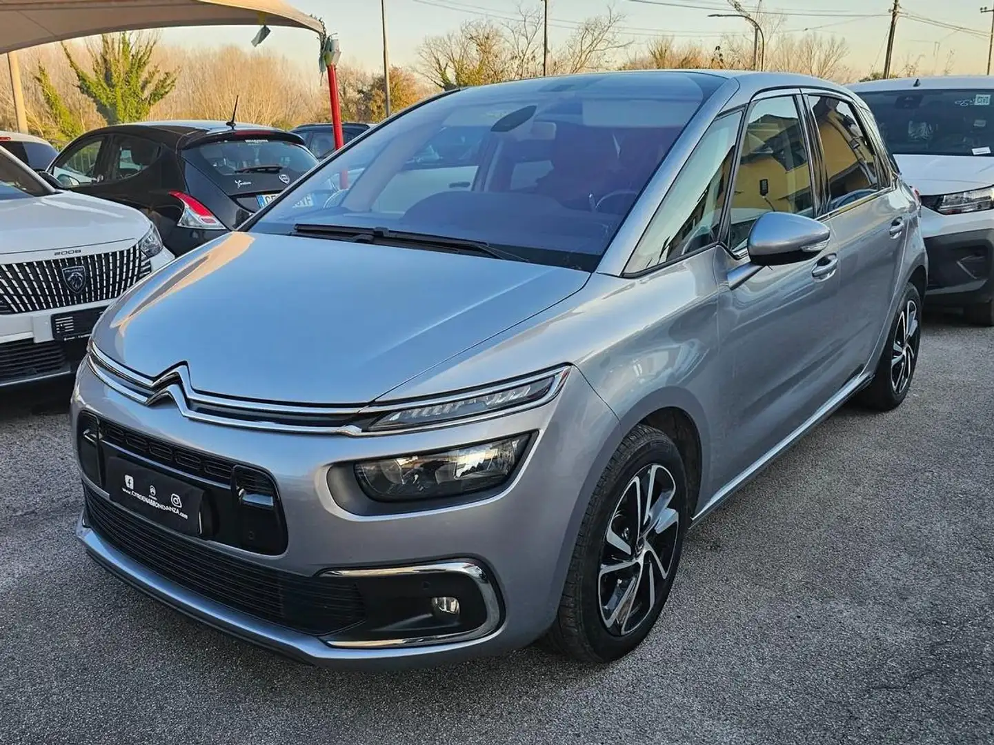 Citroen C4 SpaceTourer C4 Spacetourer 2.0 bluehdi 161cv Gris - 1