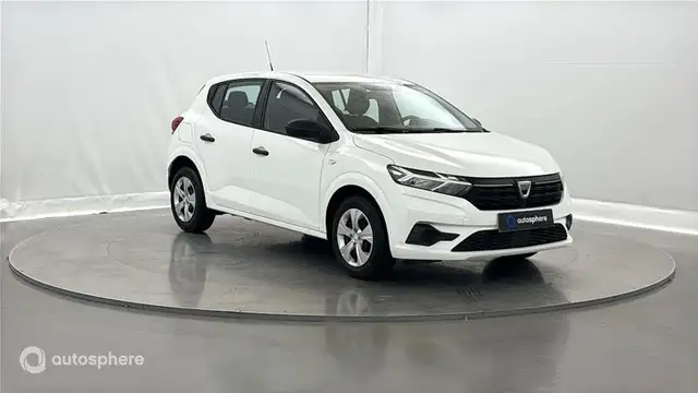 Dacia Sandero view 3