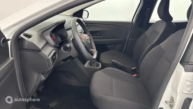 Dacia Sandero view 12