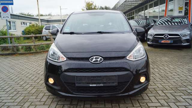 Hyundai i10 1.0 EURO 6 / Klima / Servo/ ZV / 1. Hand