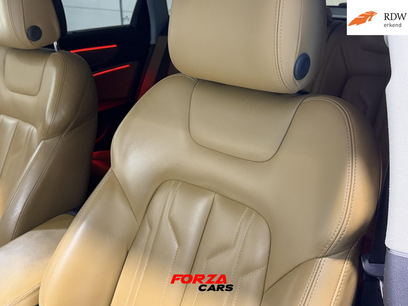 Audi A6 Avant 45 TFSI Design Pro Line Plus — photo 10