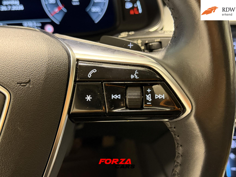 Audi A6 Avant 45 TFSI Design Pro Line Plus — photo 13