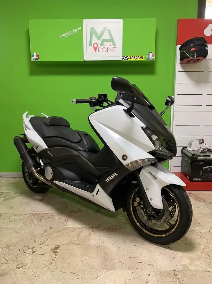 Yamaha Tmax 530