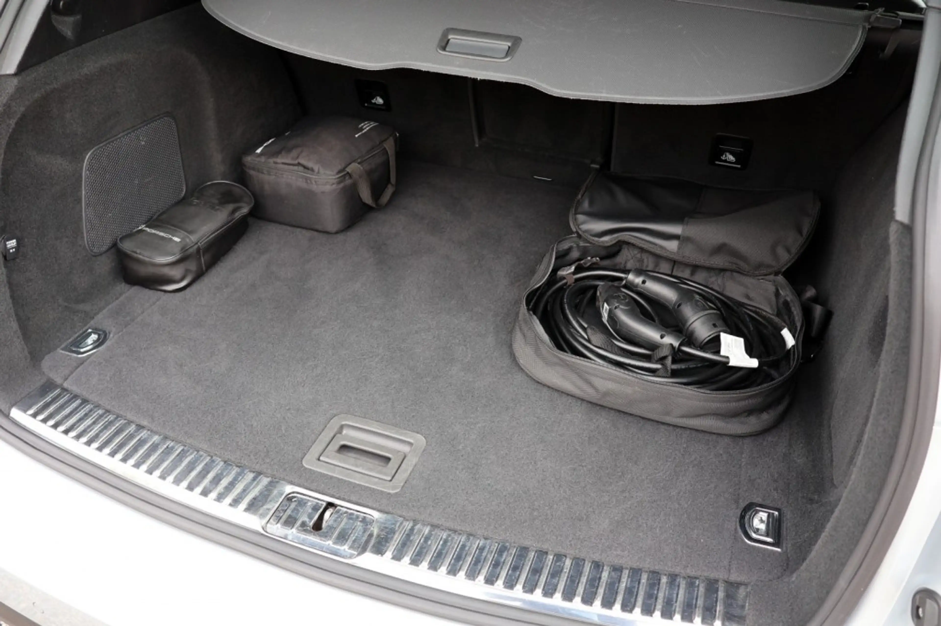 Porsche Cayenne 3.0 S E-Hybrid Platnium Edition - 416 pk **Pano / — photo 15