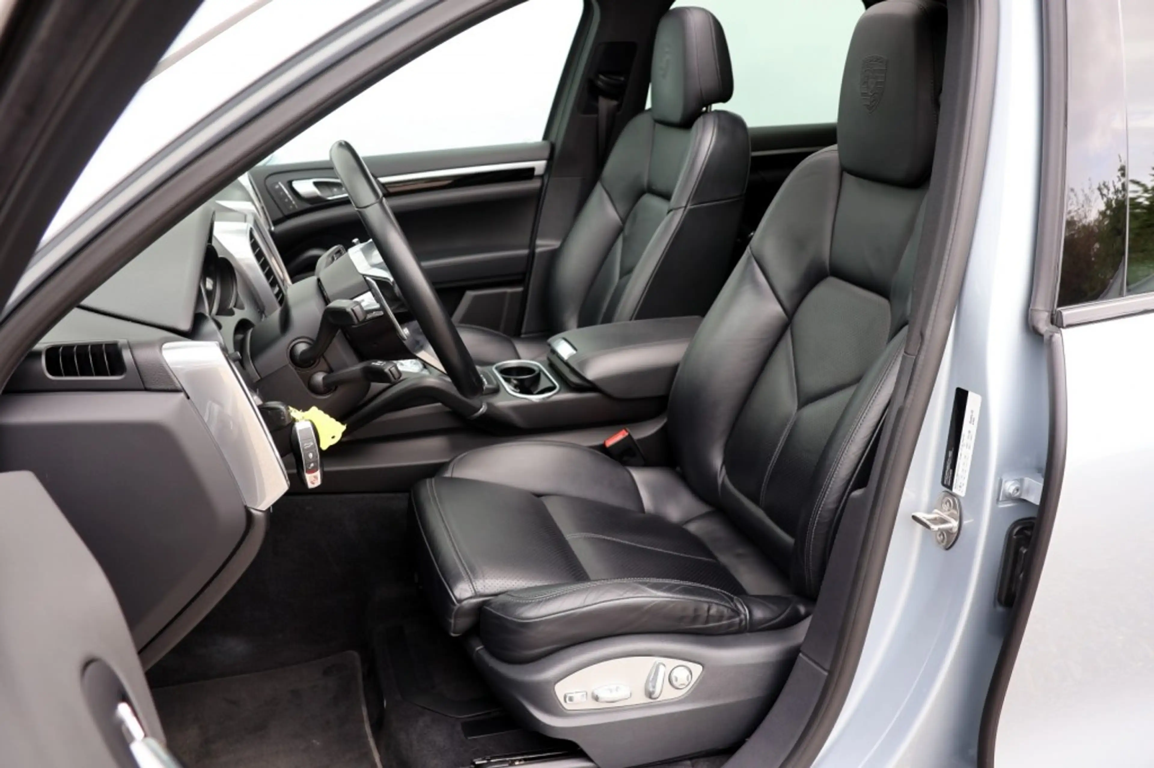 Porsche Cayenne 3.0 S E-Hybrid Platnium Edition - 416 pk **Pano / — photo 8