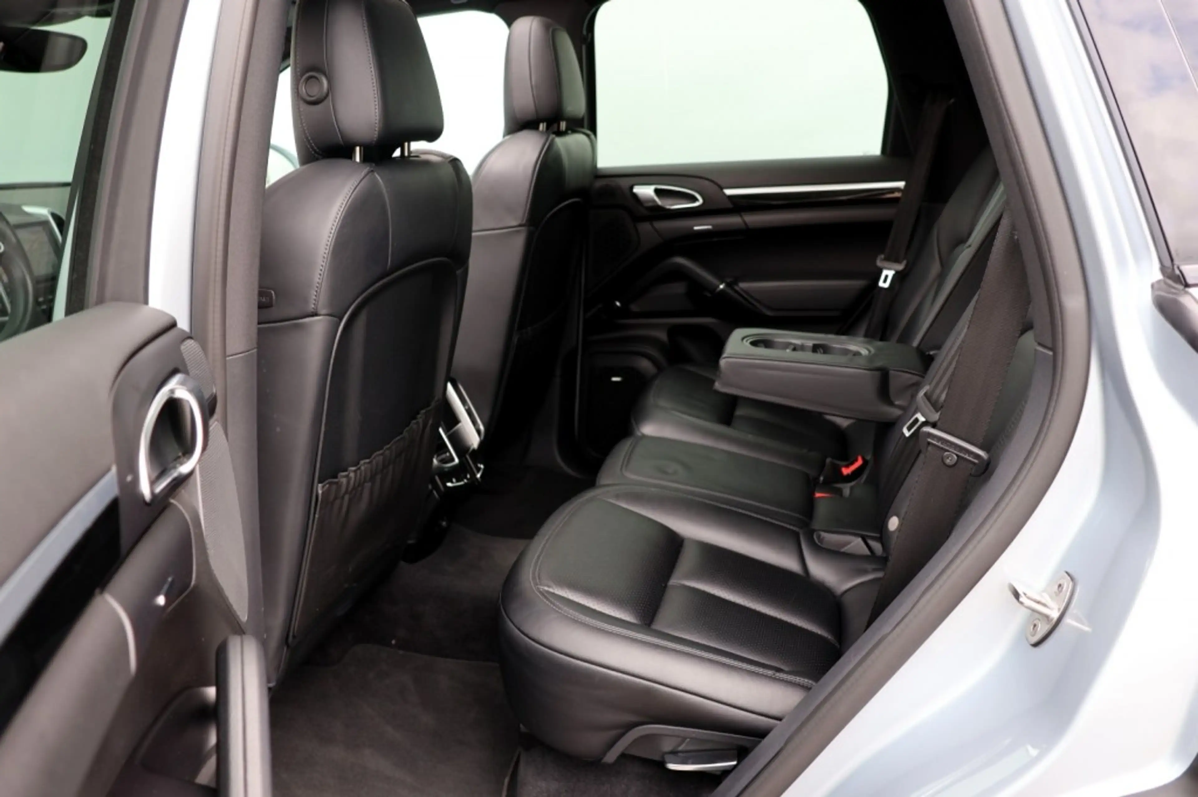 Porsche Cayenne 3.0 S E-Hybrid Platnium Edition - 416 pk **Pano / — photo 13