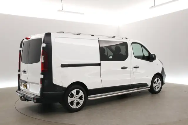 Opel Vivaro view 26