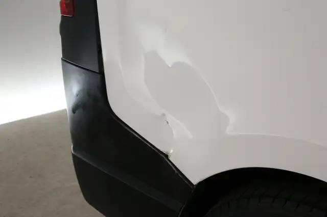 Opel Vivaro view 28