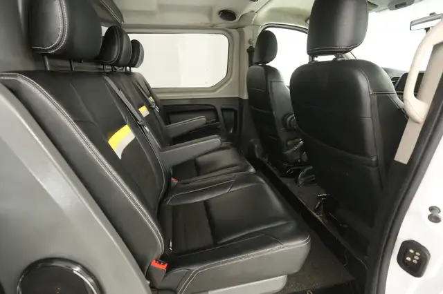 Opel Vivaro view 25