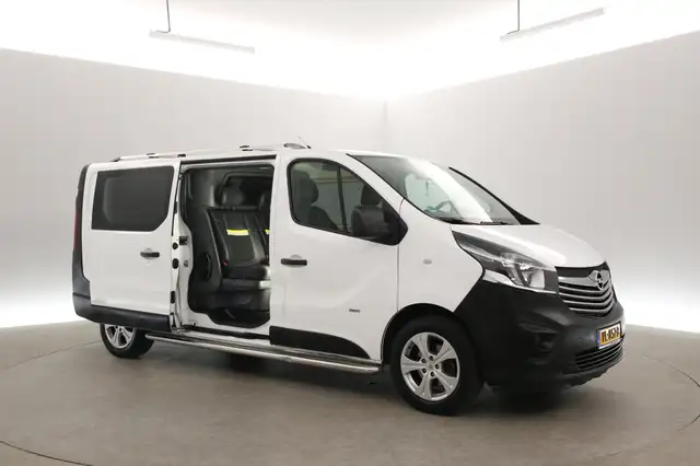 Opel Vivaro view 6