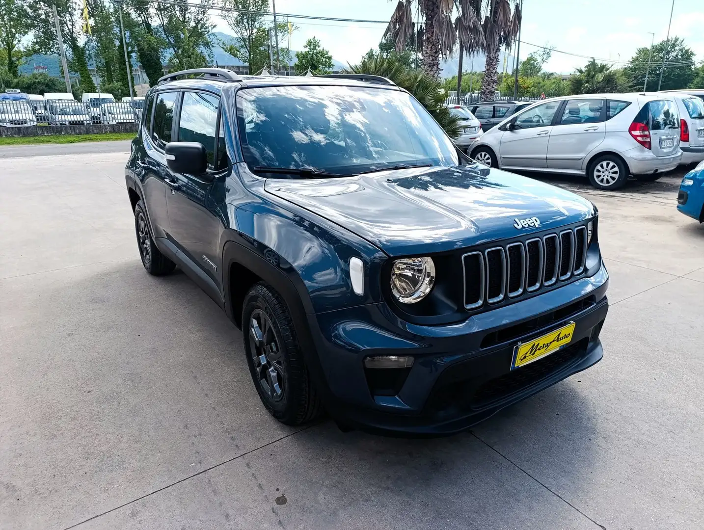 Jeep Renegade 1.6 Mjt 130 CV Longitude Gris - 2