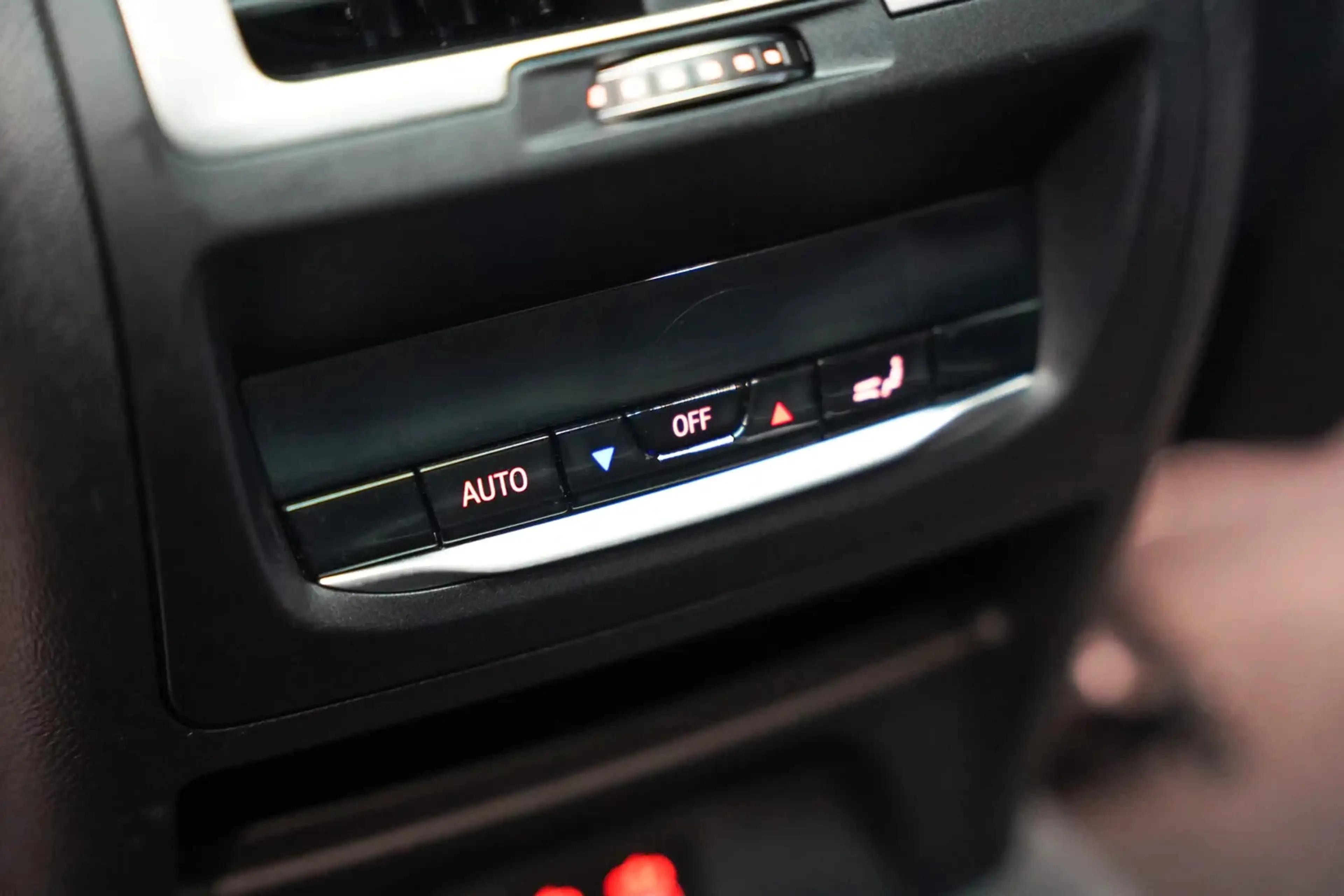 BMW iX3 M-Sport High Executive 80 kWh [ Panoramadak Adapt. — photo 14