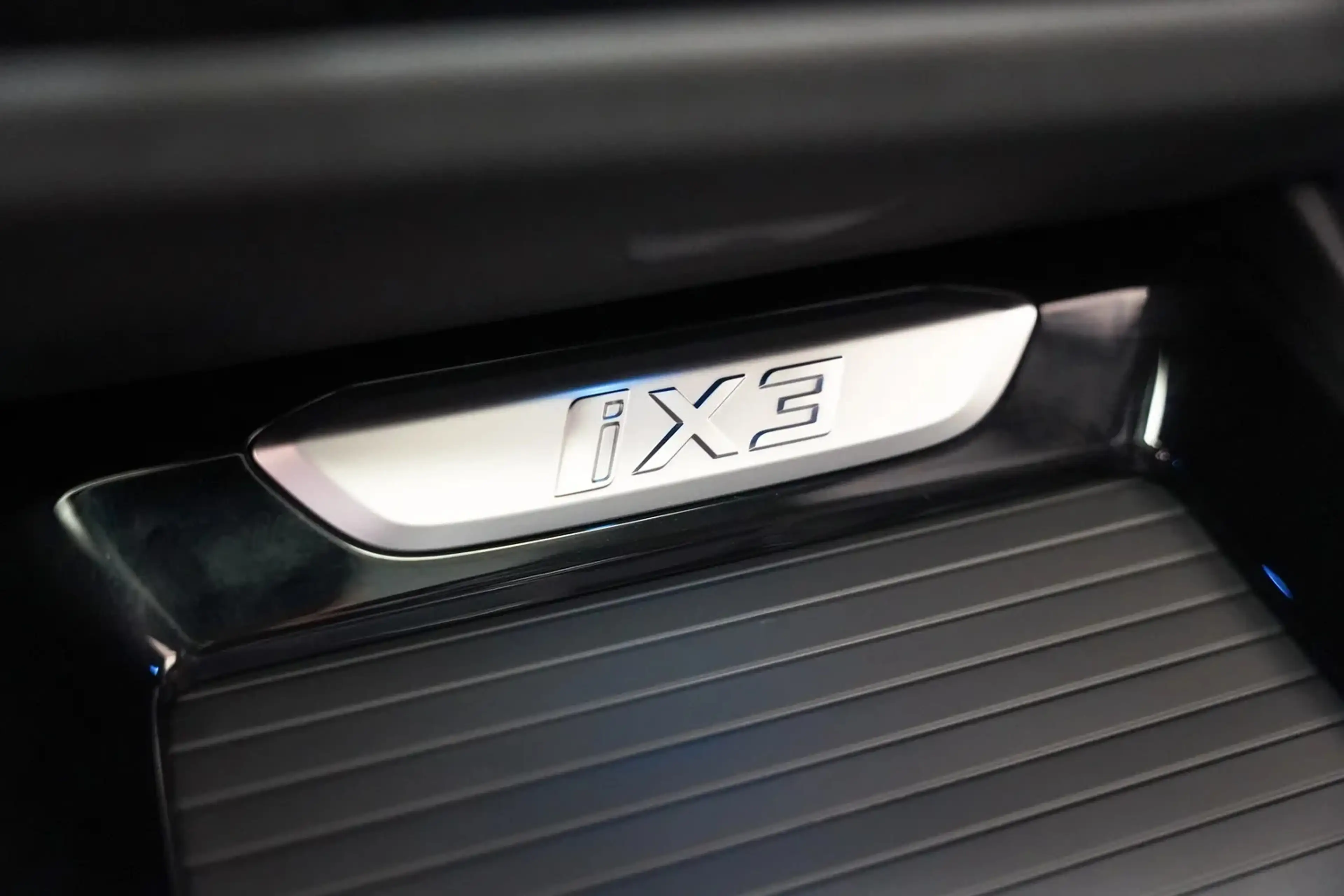 BMW iX3 M-Sport High Executive 80 kWh [ Panoramadak Adapt. — photo 13