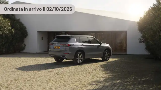 Mitsubishi Outlander 2.4L 4WD PHEV Invite