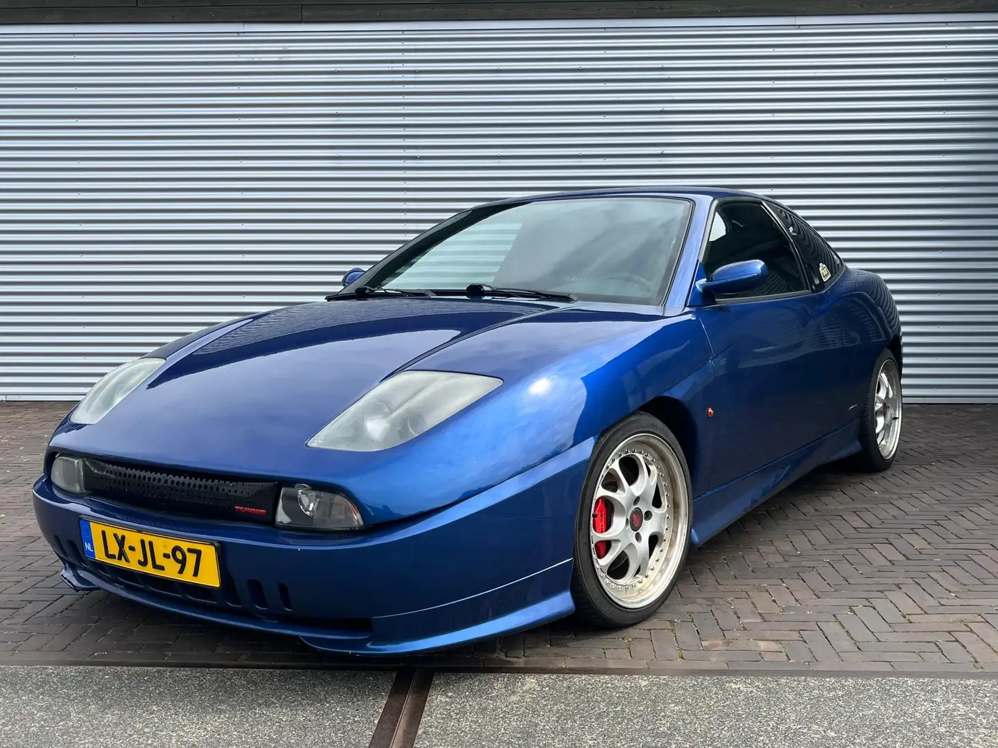 Fiat Coupe 2.0-16V Blau - 1