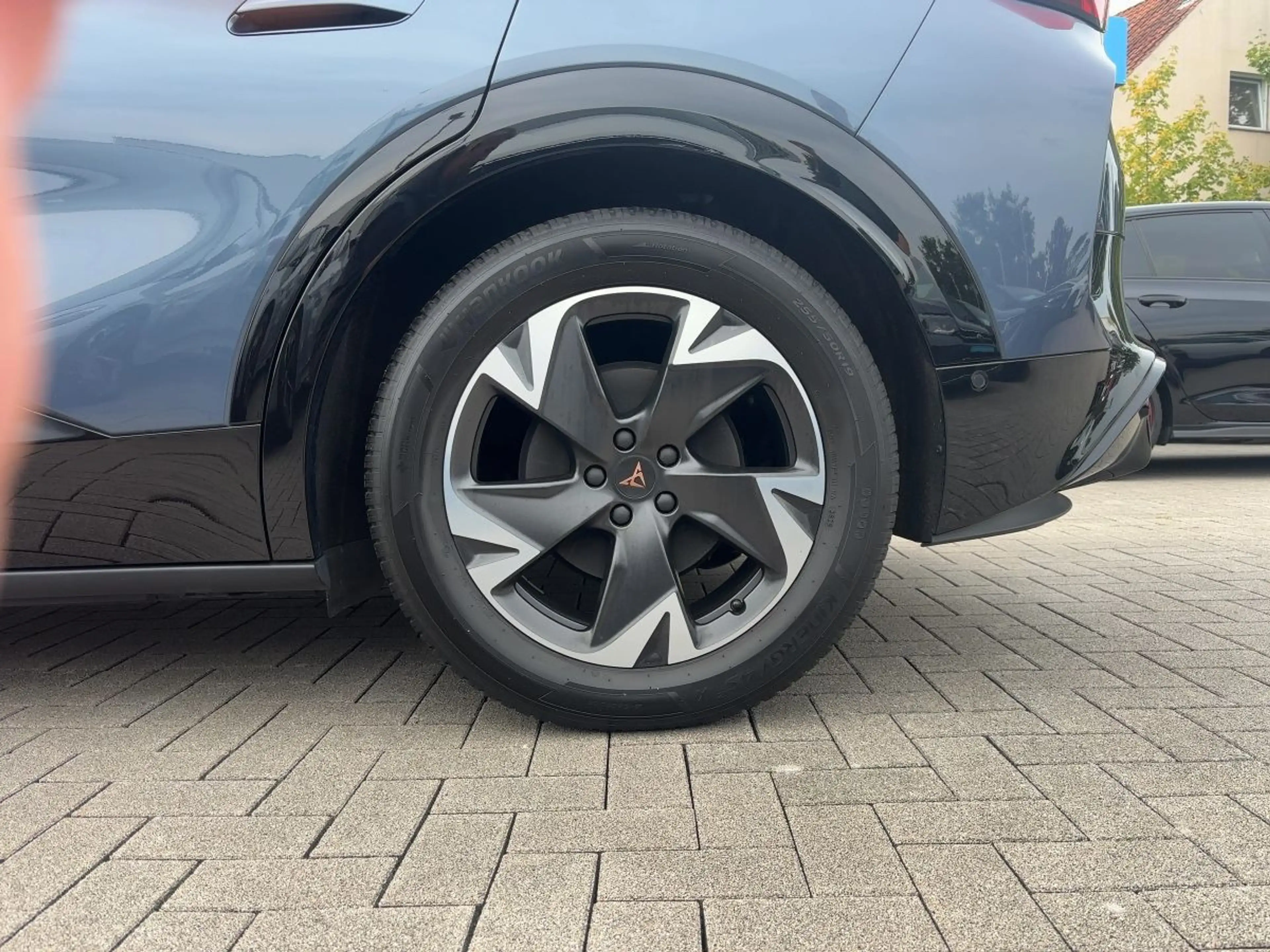 CUPRA Tavascan Endurance Navi Wärmepumpe 360°Kamera — photo 11