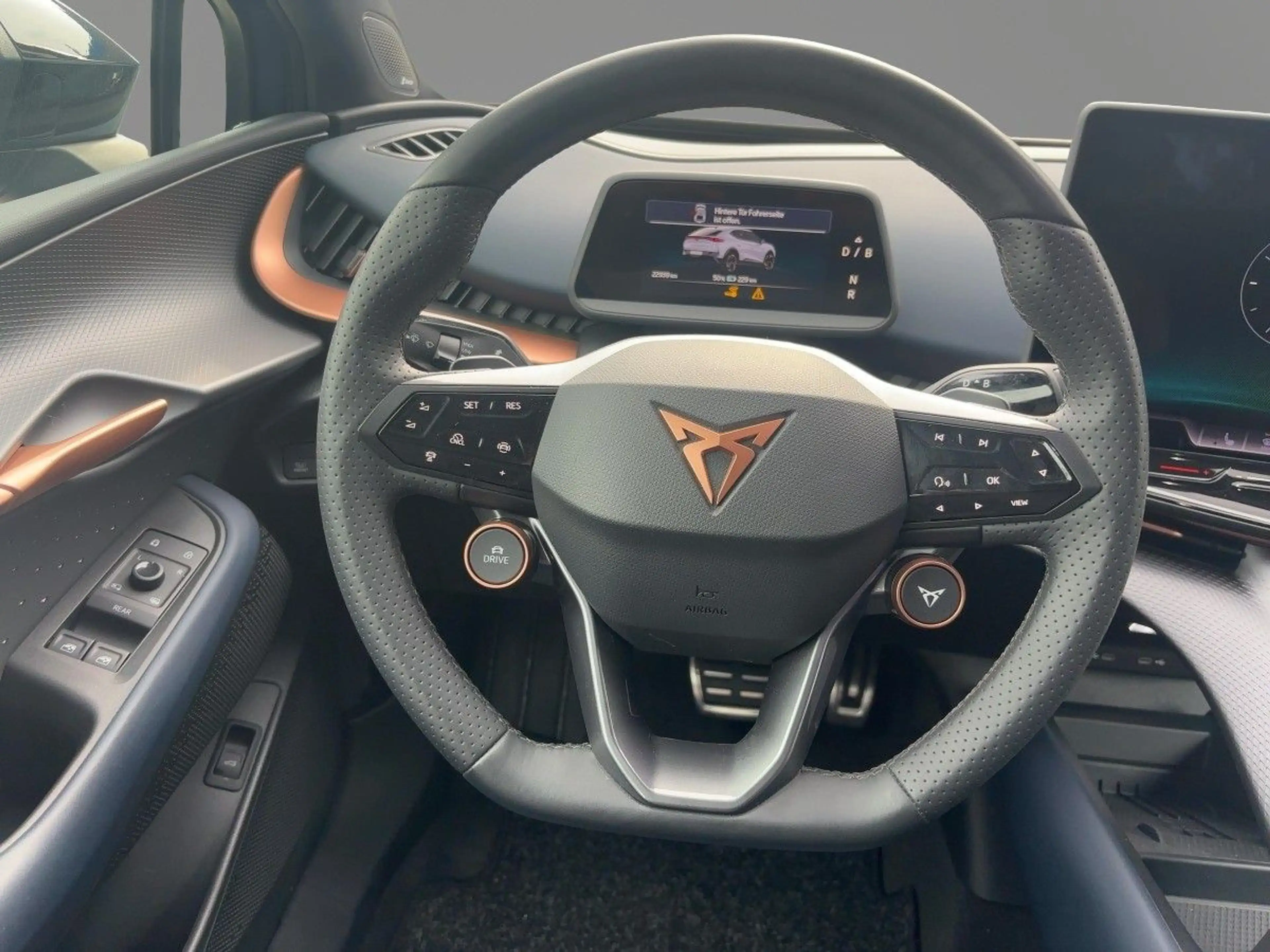 CUPRA Tavascan Endurance Navi Wärmepumpe 360°Kamera — photo 9
