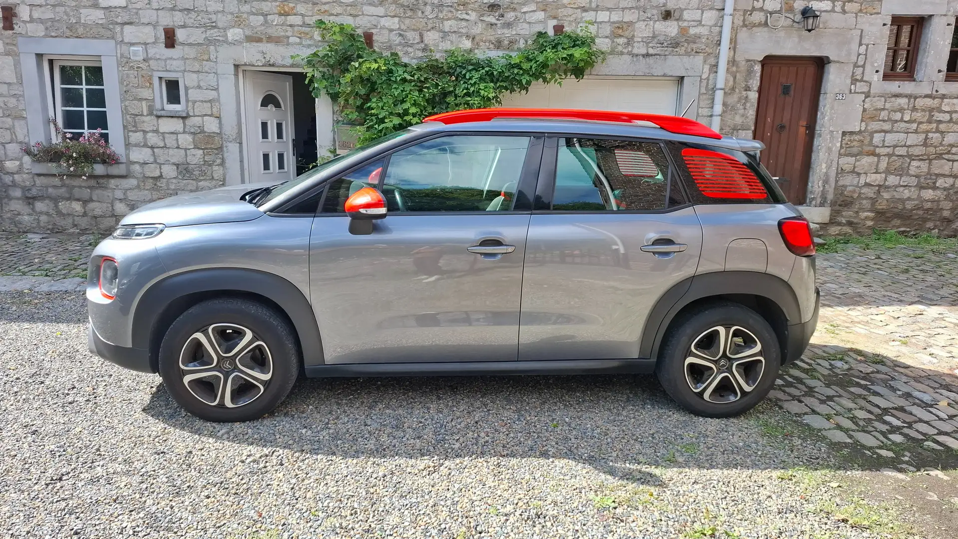 Citroen C3 Aircross C3 Aircross 1.2 PureTech Feel S Grijs - 2
