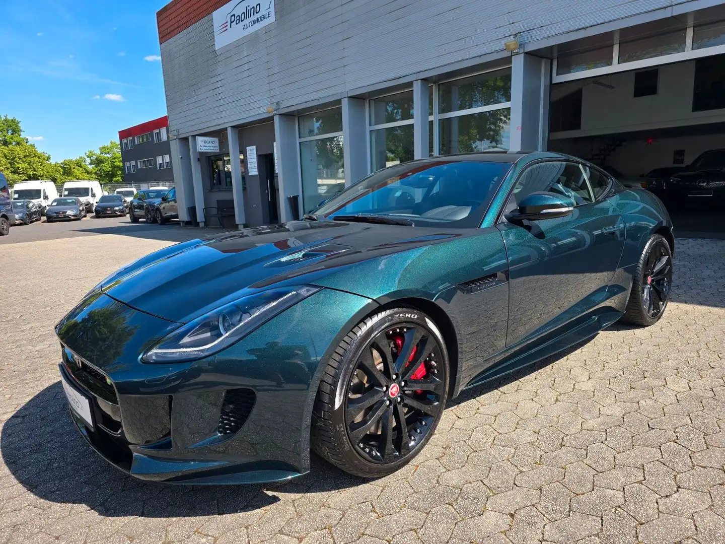 Jaguar F-Type 5.0 Coupe R AWD*20 Zoll*Panorama*Meridian Green - 1