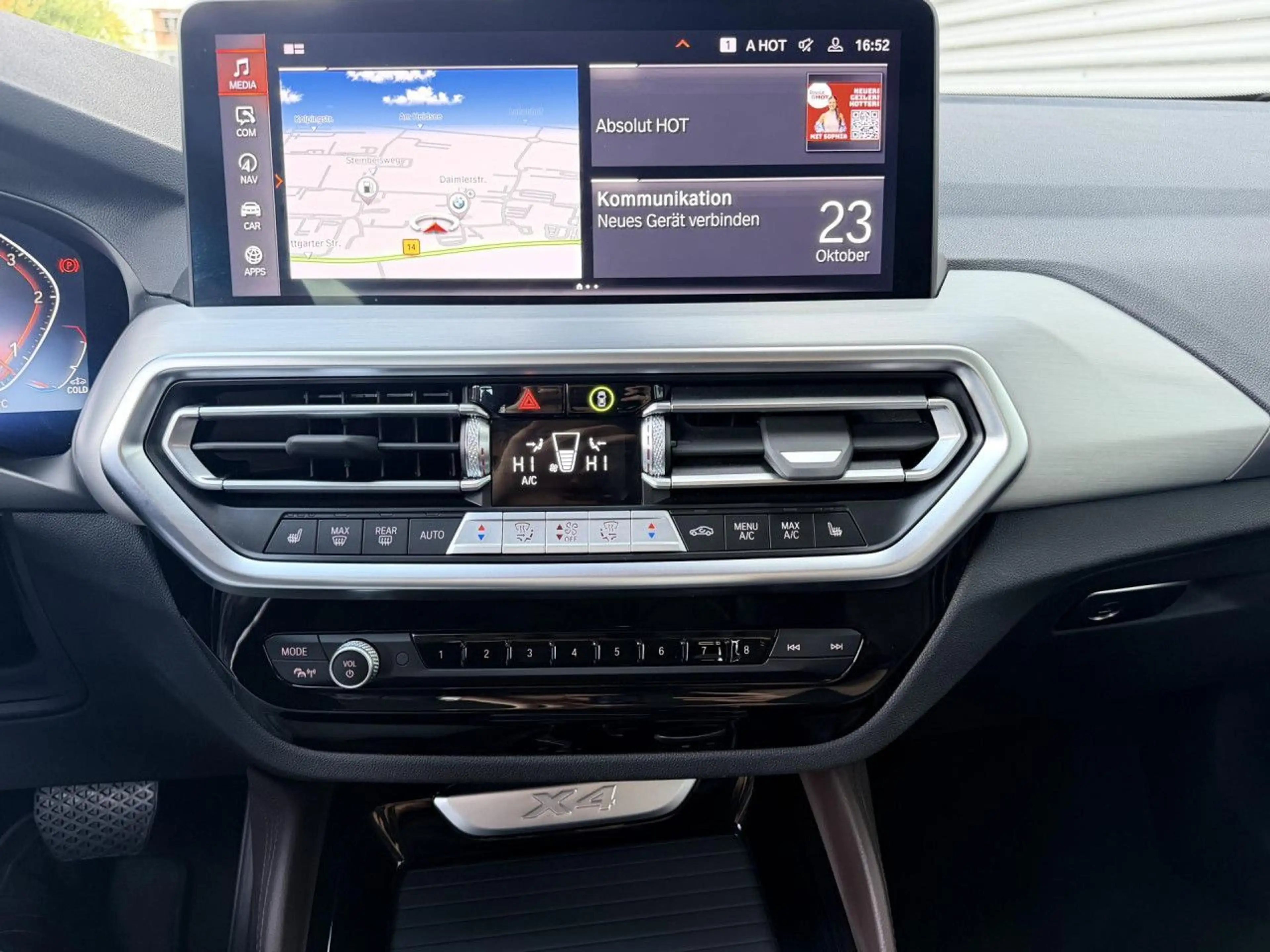 BMW X4 xDrive30d LiveProf. ACC HUD Lenkradh. AHK 18" — photo 15