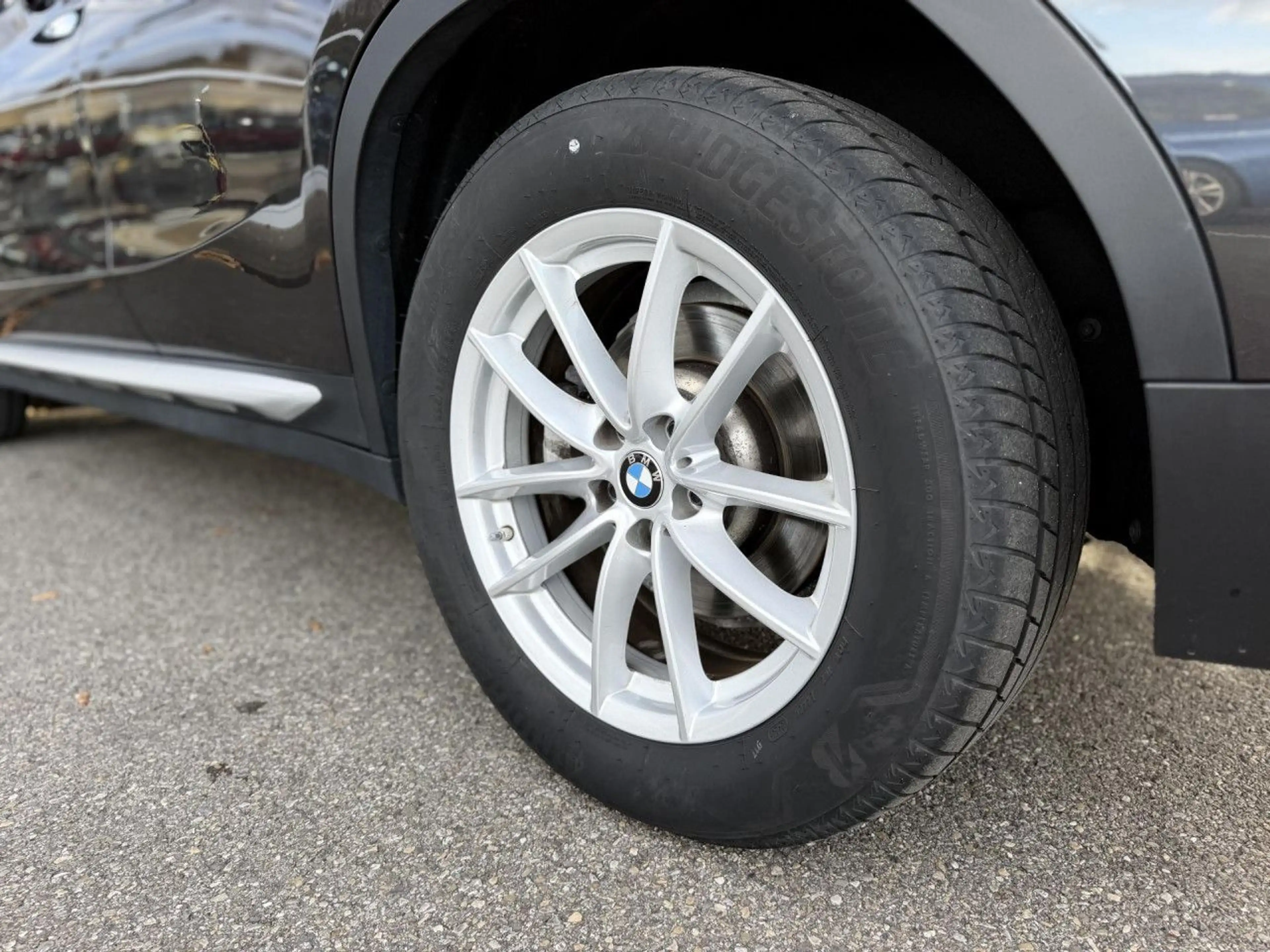 BMW X4 xDrive30d LiveProf. ACC HUD Lenkradh. AHK 18" — photo 10