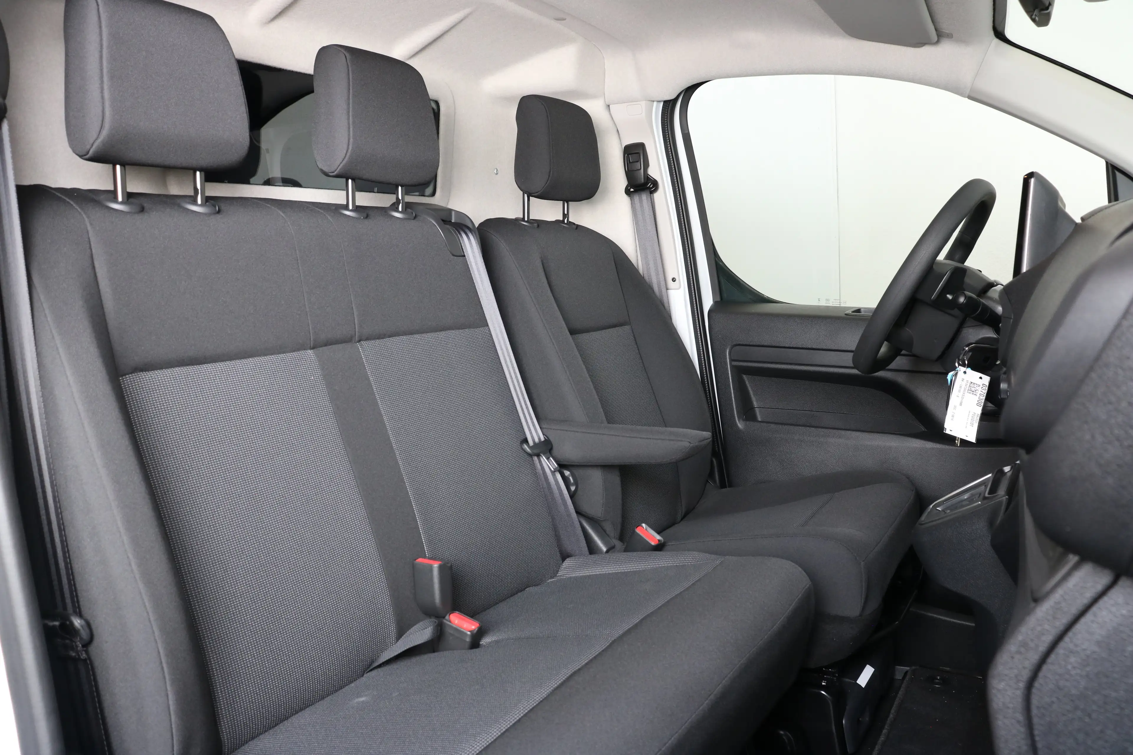 Peugeot e-Expert EV L3 75 kWh | Navi | Airco | Cruise | Betimmering — photo 15