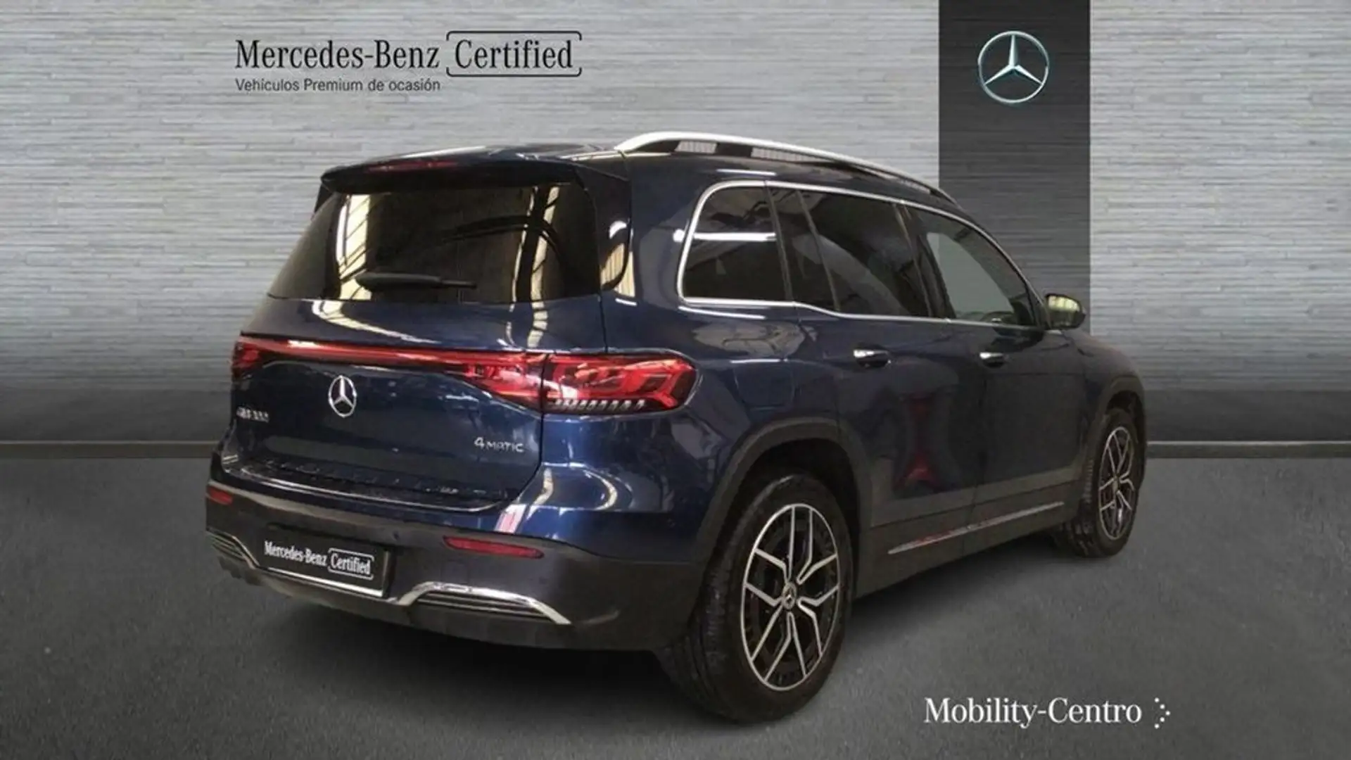 Mercedes-Benz EQB 300 4matic amg line Azul - 2