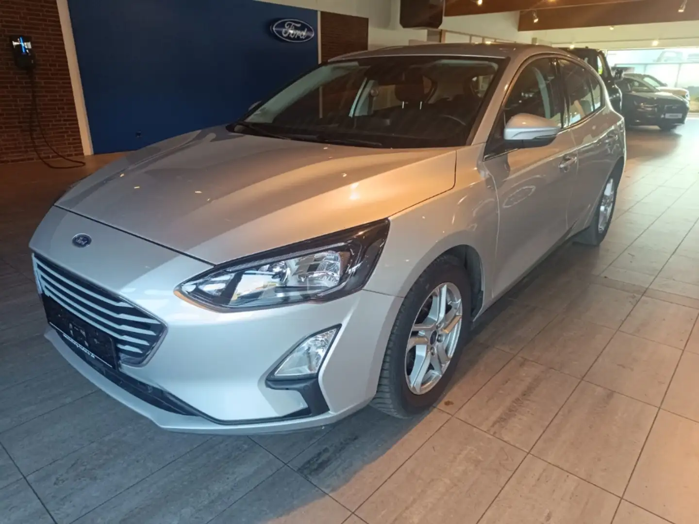 Ford Focus COOL & CONNECT NAVI / PDC / GJR / WINTER-PAKET Argento - 2
