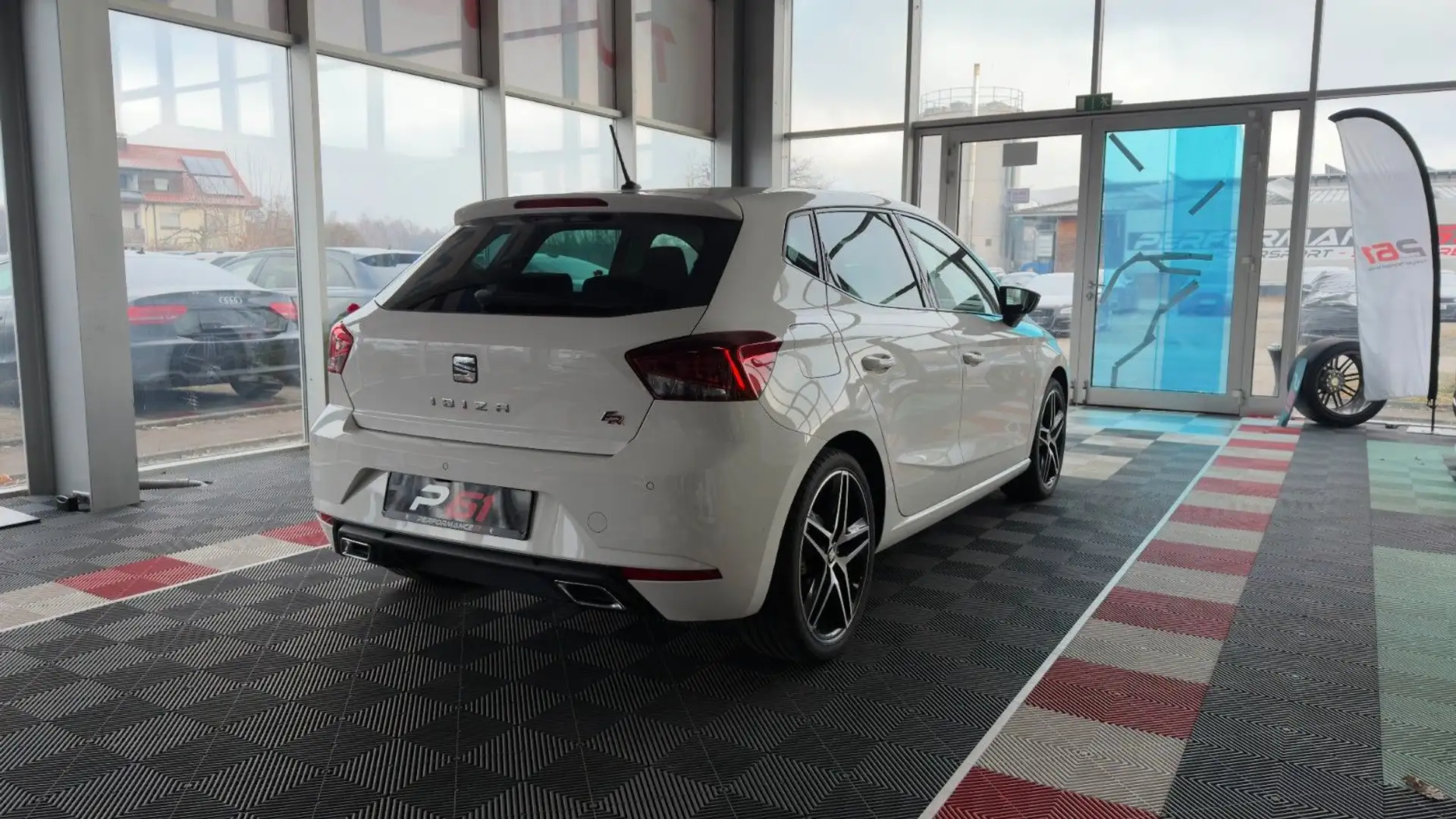 SEAT Ibiza FR Blanc - 2