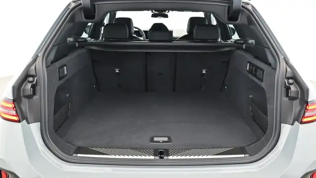 BMW i5 xDrive40 Ansicht 13