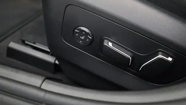 BMW i5 xDrive40 Ansicht 22