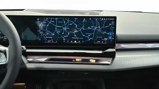 BMW i5 xDrive40 Ansicht 18