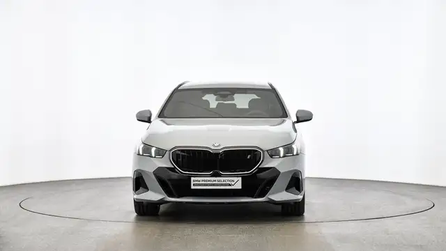 BMW i5 xDrive40 Ansicht 6