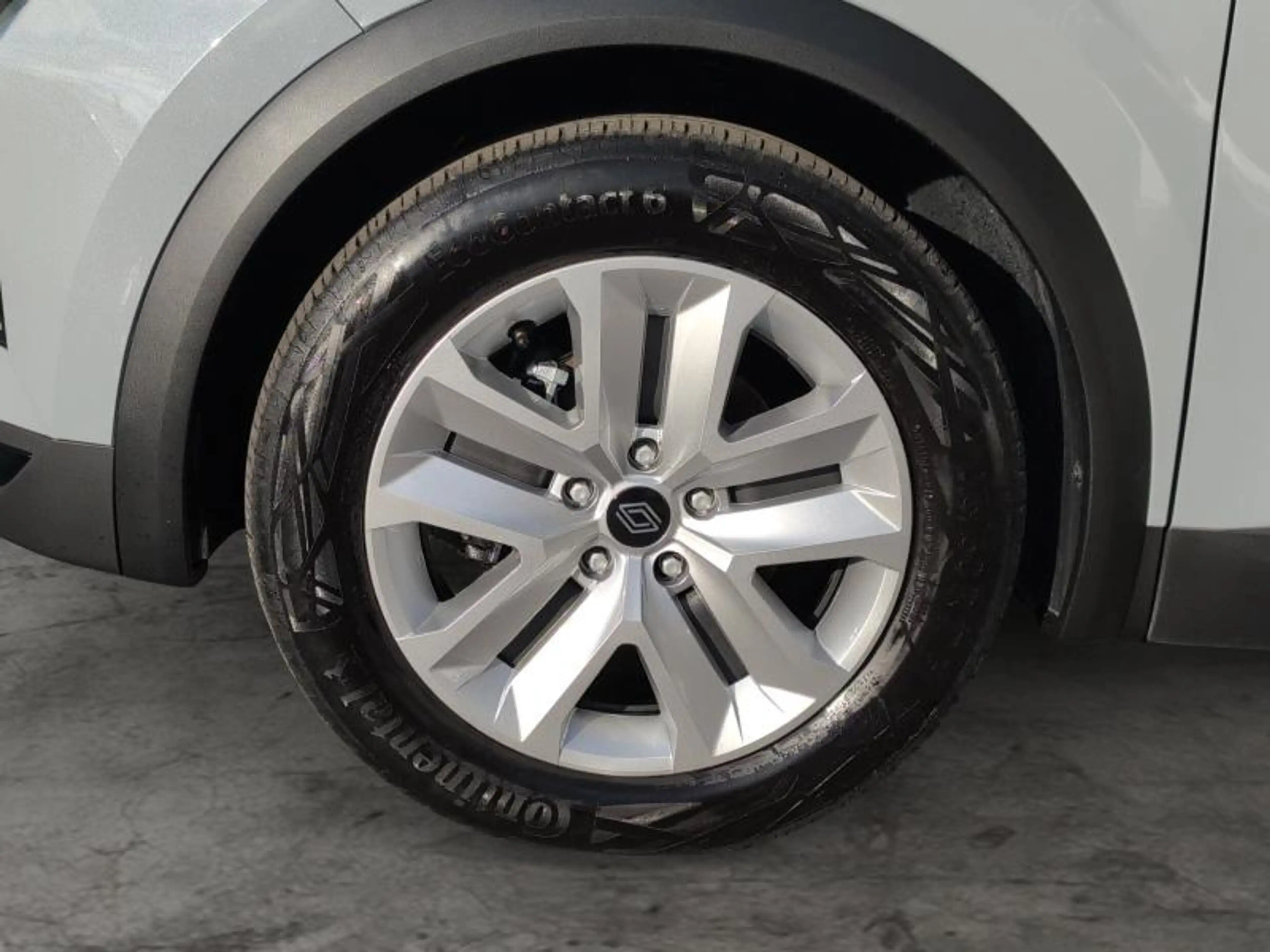 Renault Symbioz 1.6E-tech 145cv 2025 18.624km CarPlay Clim Camera — photo 8