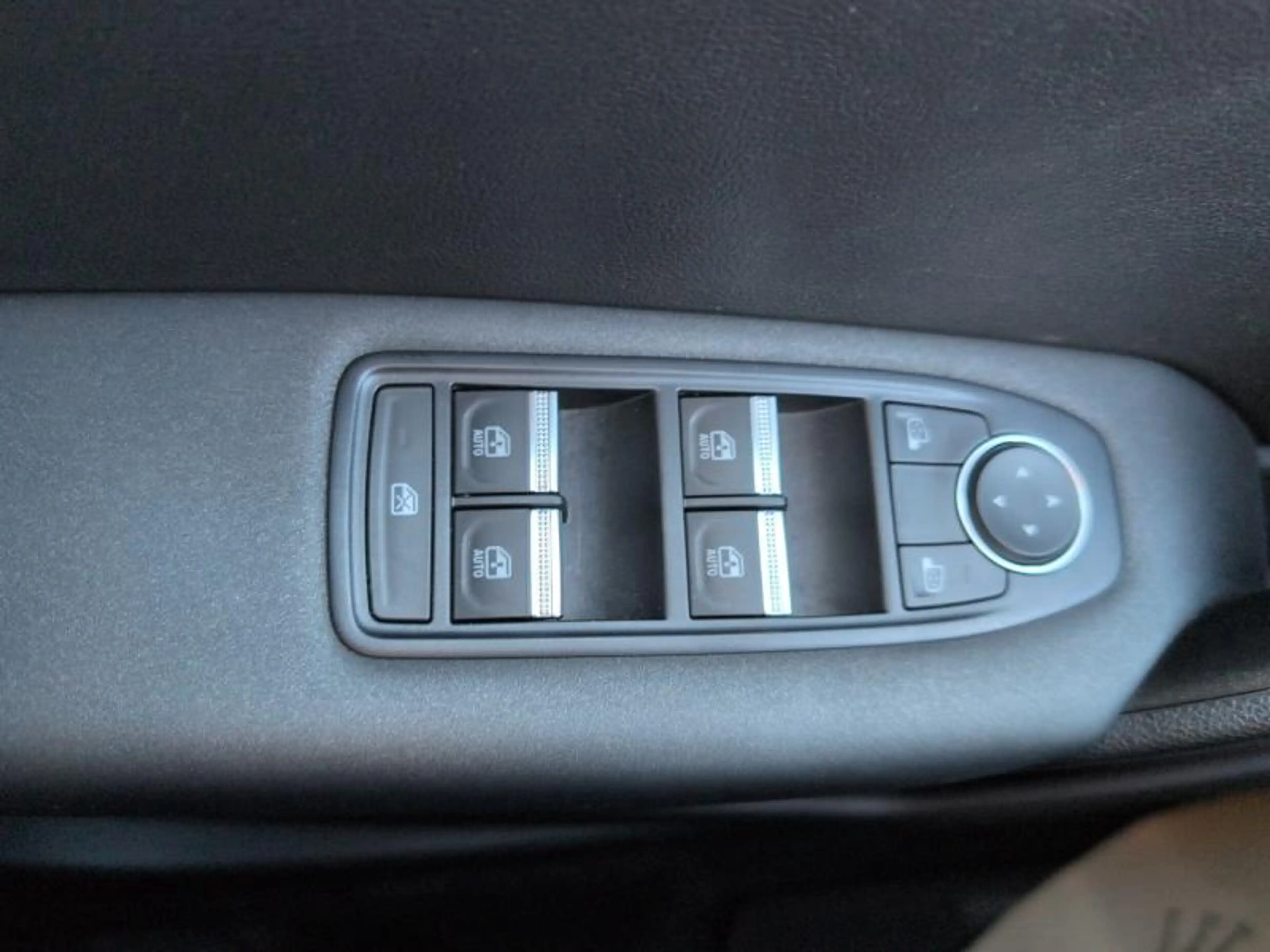 Renault Symbioz 1.6E-tech 145cv 2025 18.624km CarPlay Clim Camera — photo 11
