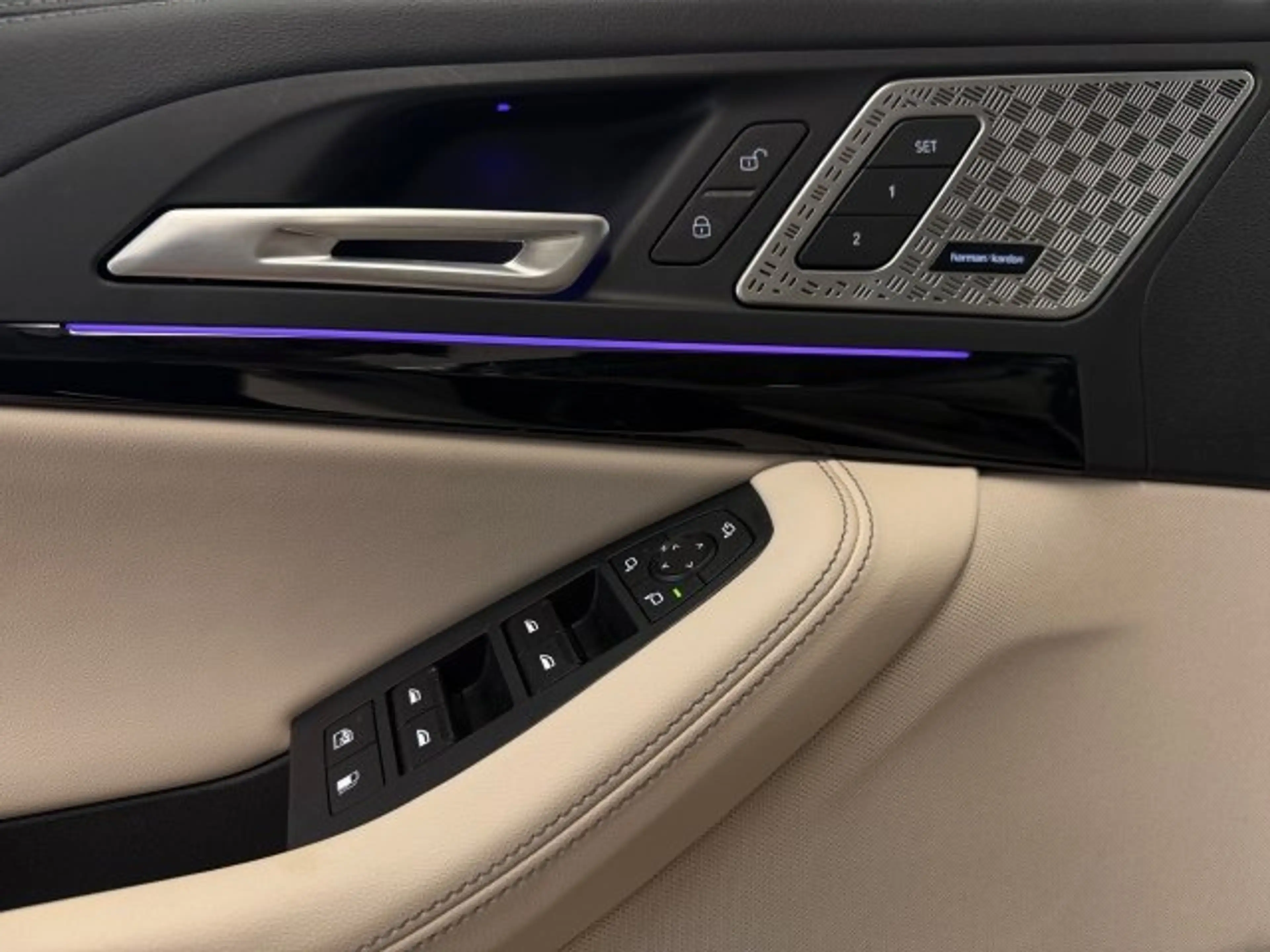 BMW 230 e xDrive Active Tourer U06 XB2 — photo 15